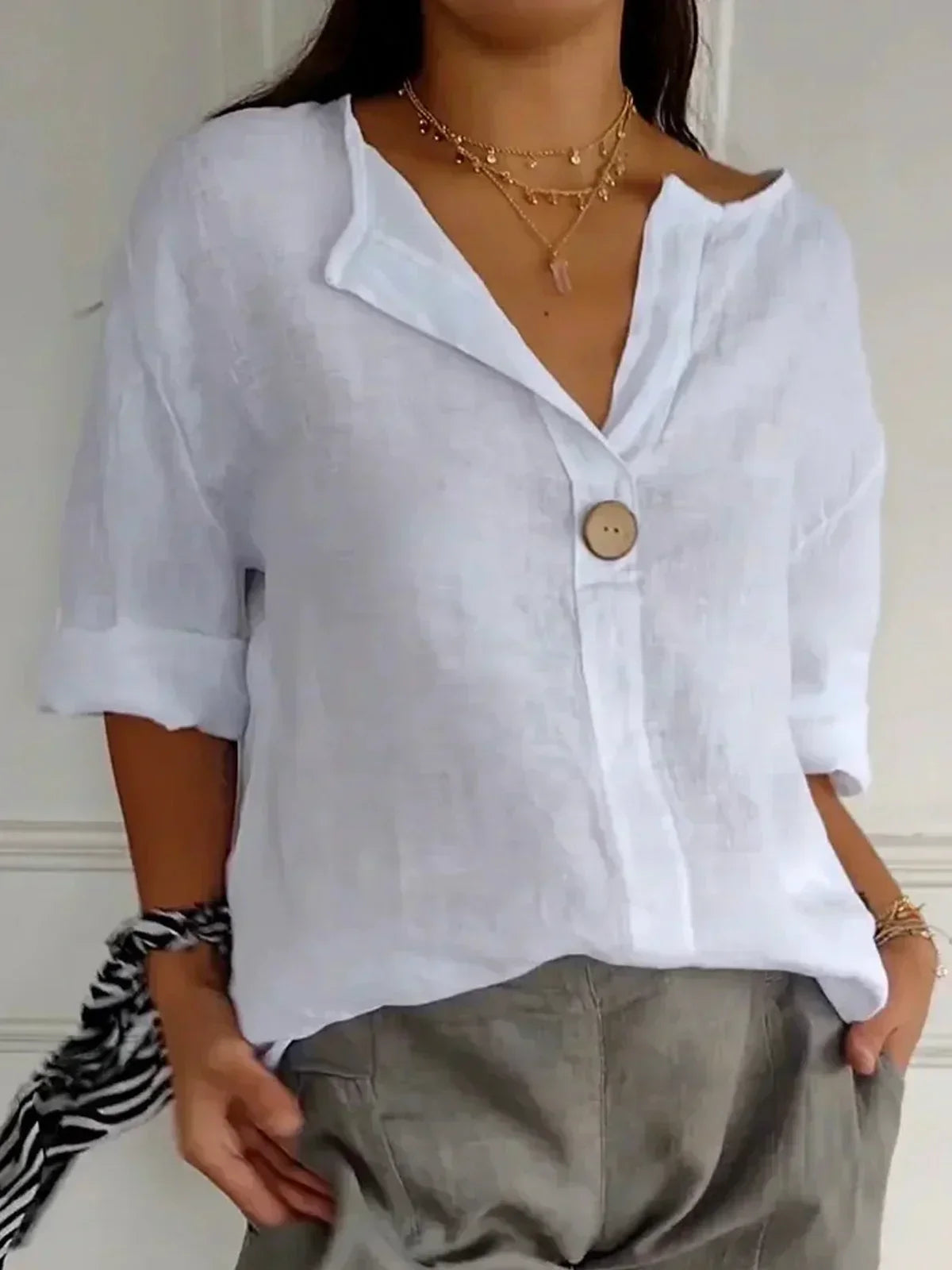 Susanne | Elegante Leinenbluse mit V-Ausschnitt